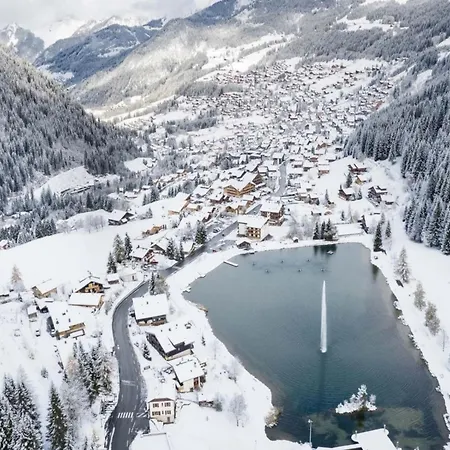 For 4 In With Balcony Apartment Châtel